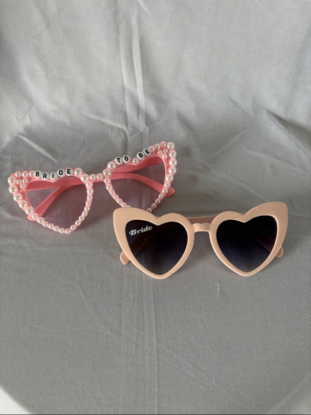 Heart-Shaped Bridal Glasses (set of 2)